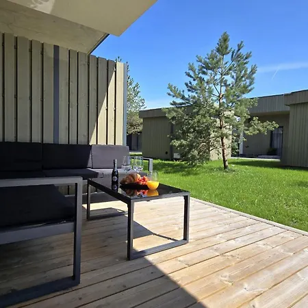 Juros Tako Apartamentai Butas